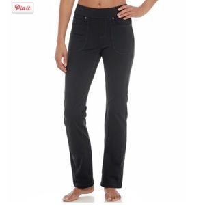 Women’s LLBean black pants size medium